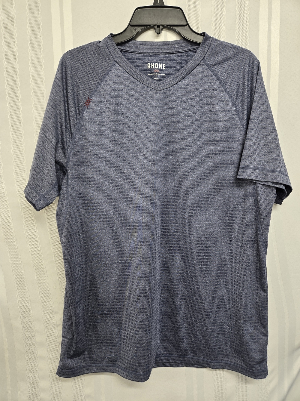 Rhone Men’s V-Neck Performance Shirt - Blue SIZE LARGE